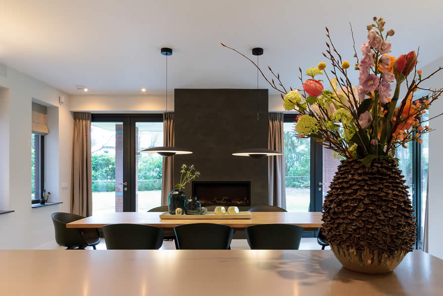 Villa à la Frank Lloyd Wright - woonkamer en eethoek